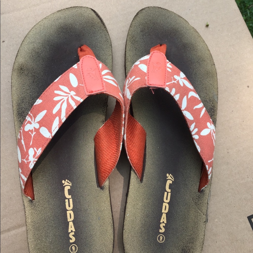 Cudas flip flops